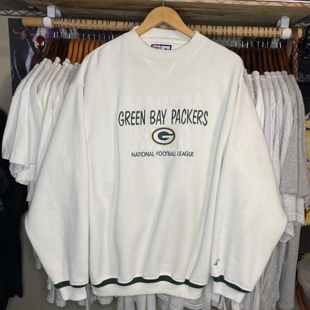 White hotsell packers sweatshirt