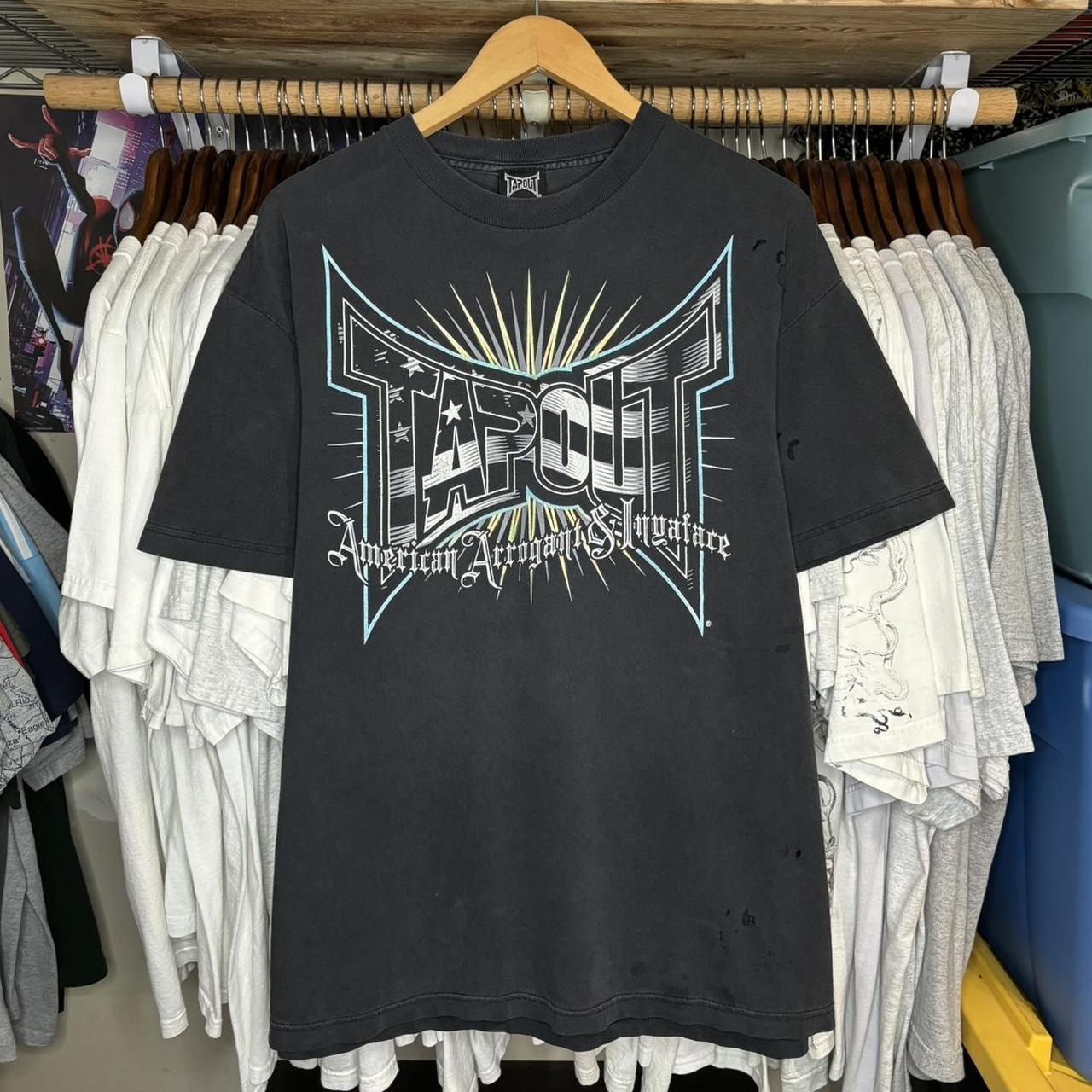 Vintage y2k store 2000s Tapout T-shirt