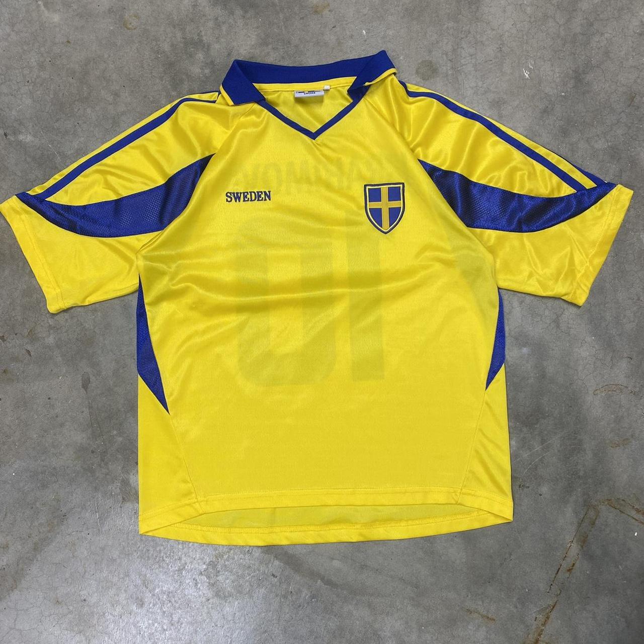 Vintage Zlatan Ibrahimovic Sweden Collared Soccer... Depop