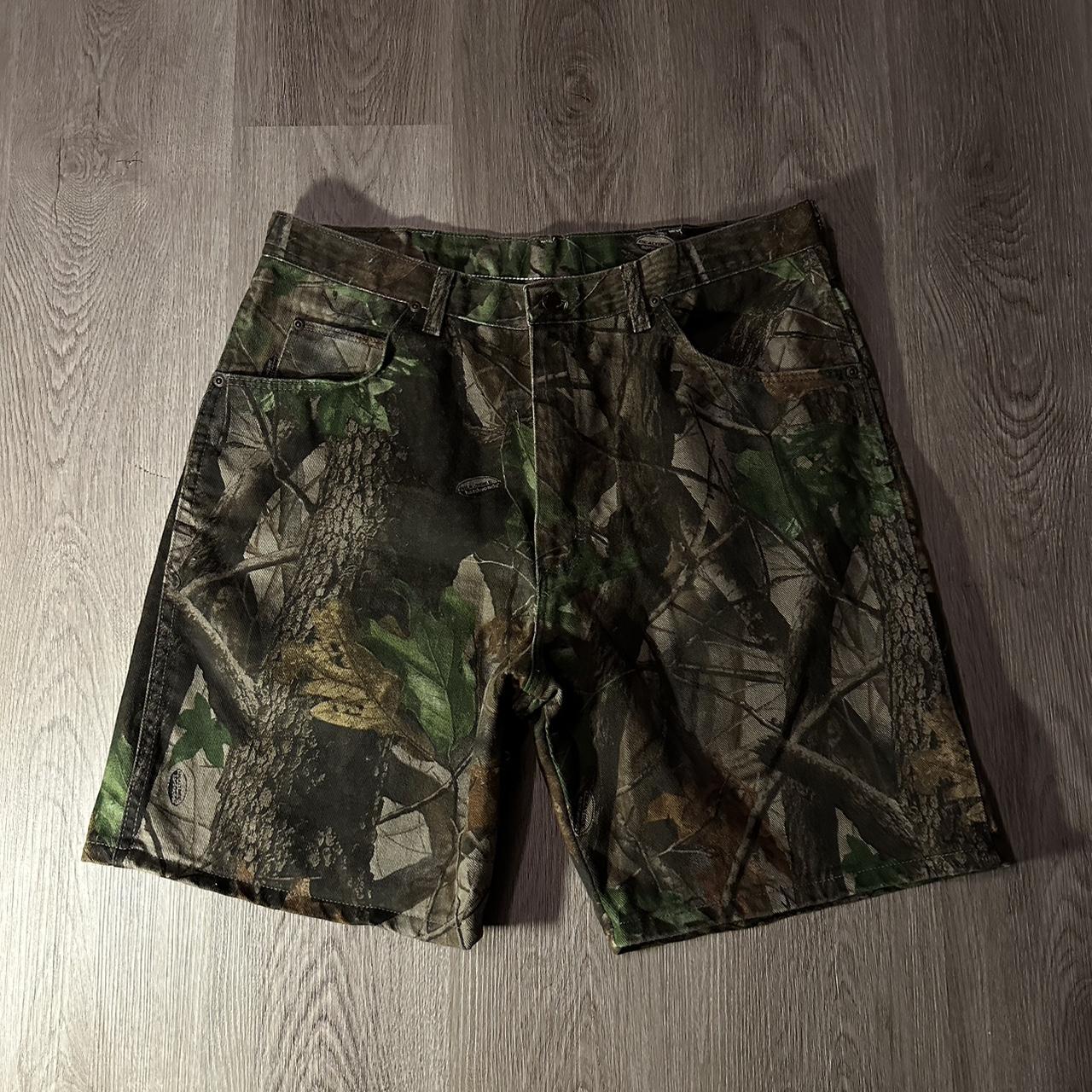 Vintage Camo Jorts 8in inseam - Depop