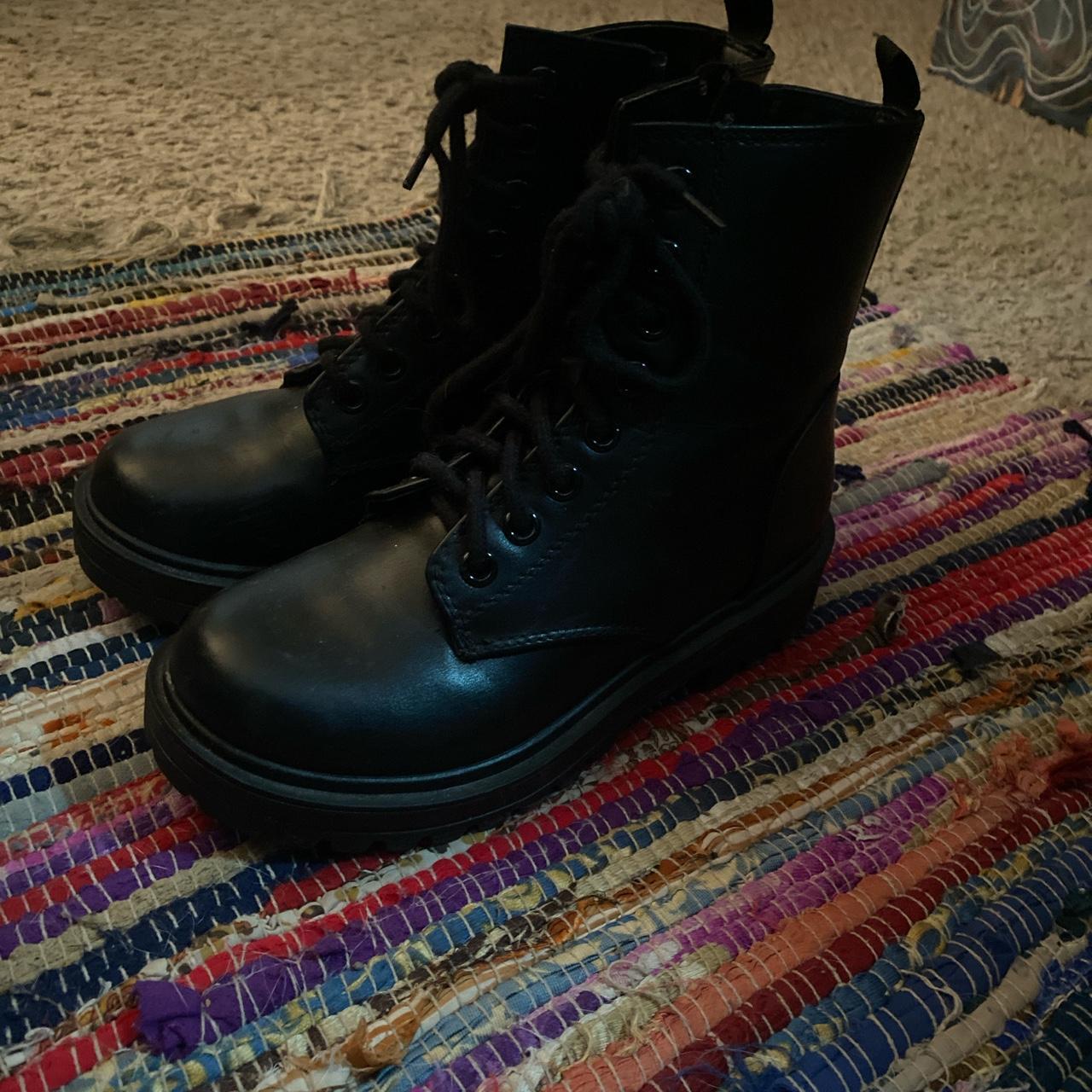shoe carnival nike boots