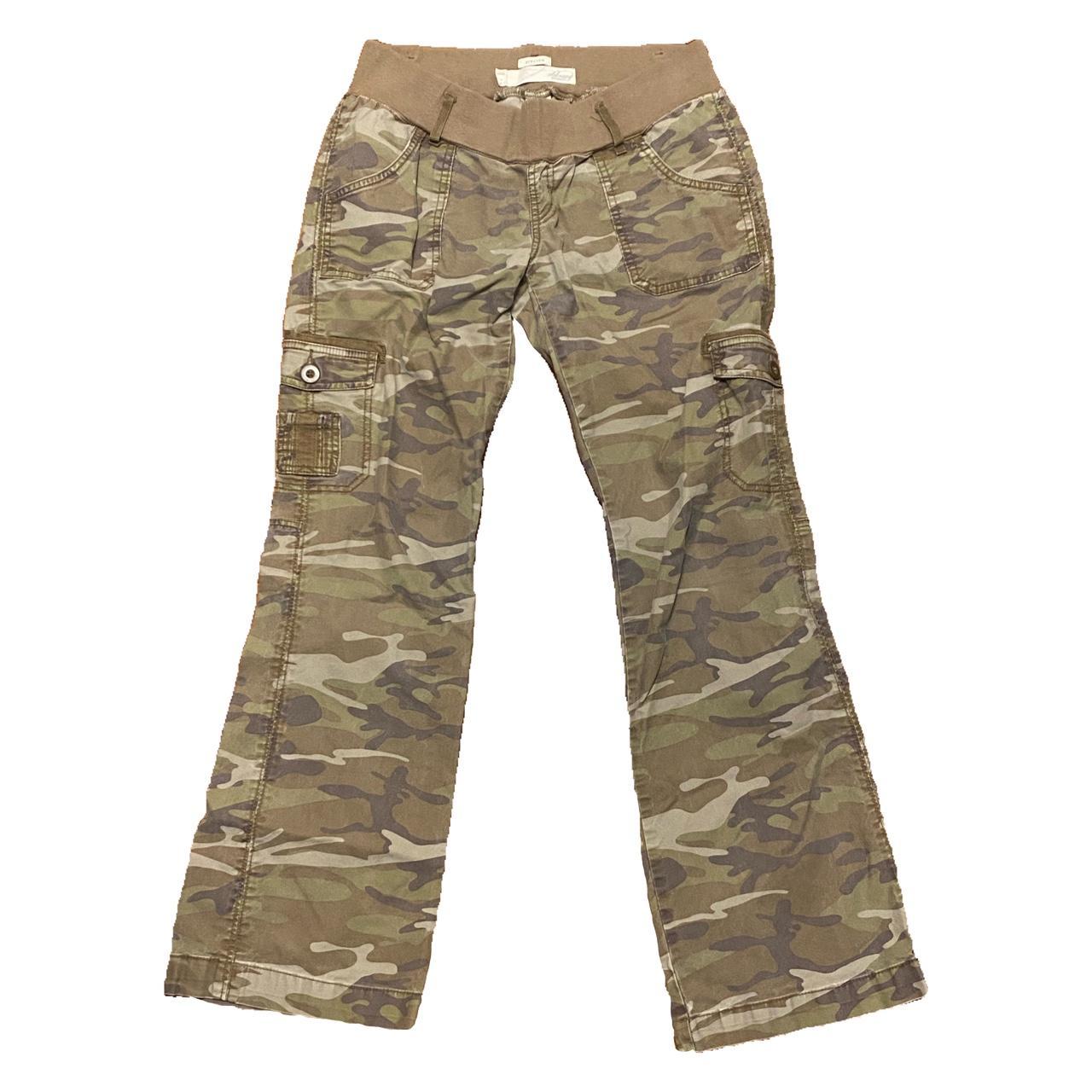 Super cute camo cargo pants. Please message me... Depop