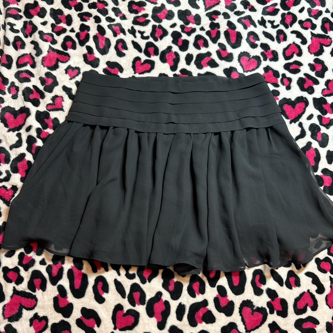 item listed by lanaswrldshop