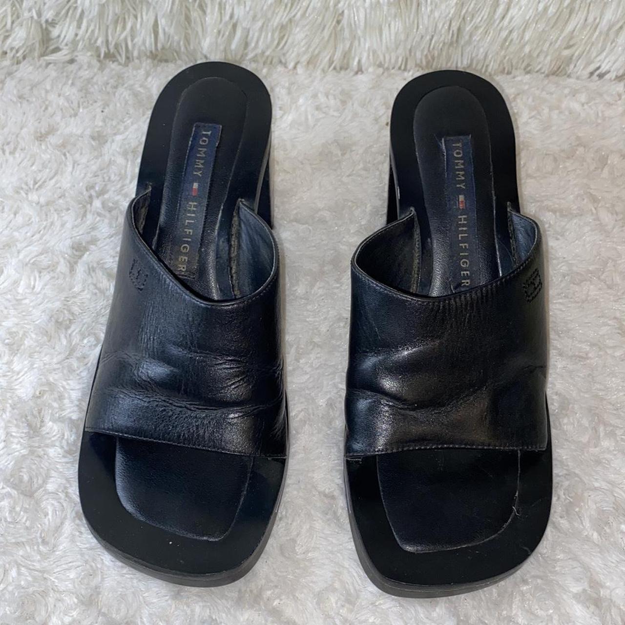 Tommy Hilfiger Women's Black Slides | Depop