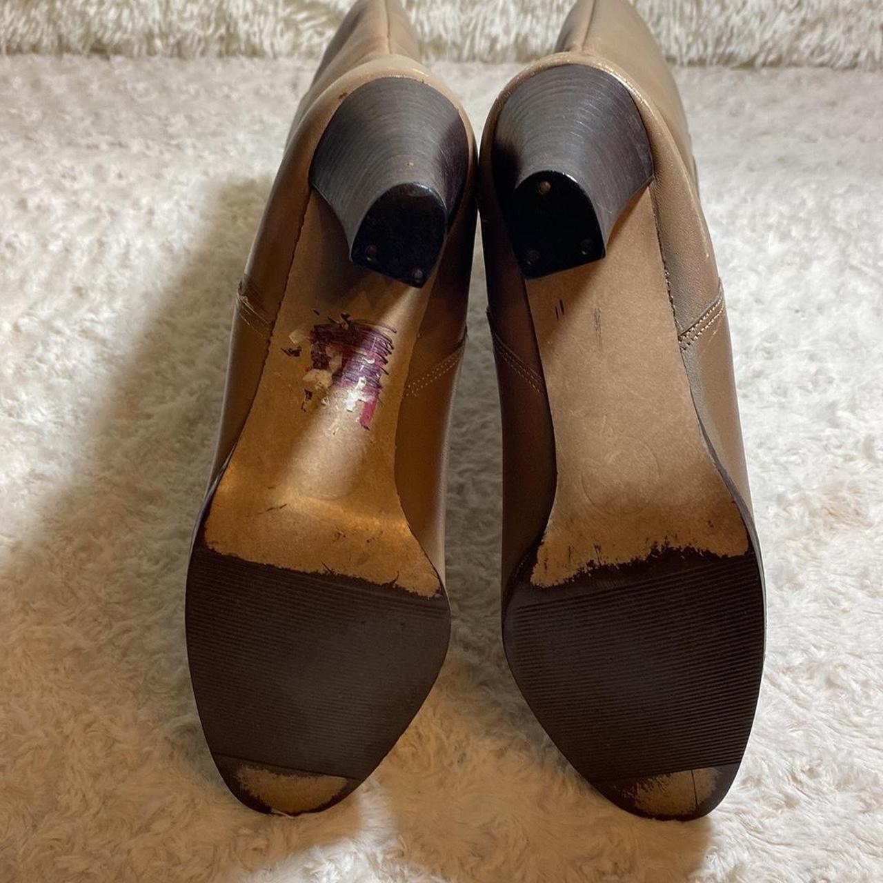 etienne aigner mules