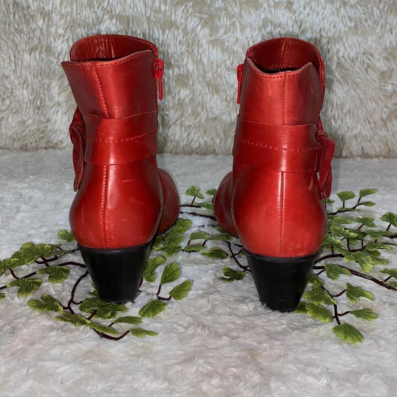 Hotter Women's Red Boots Depop
