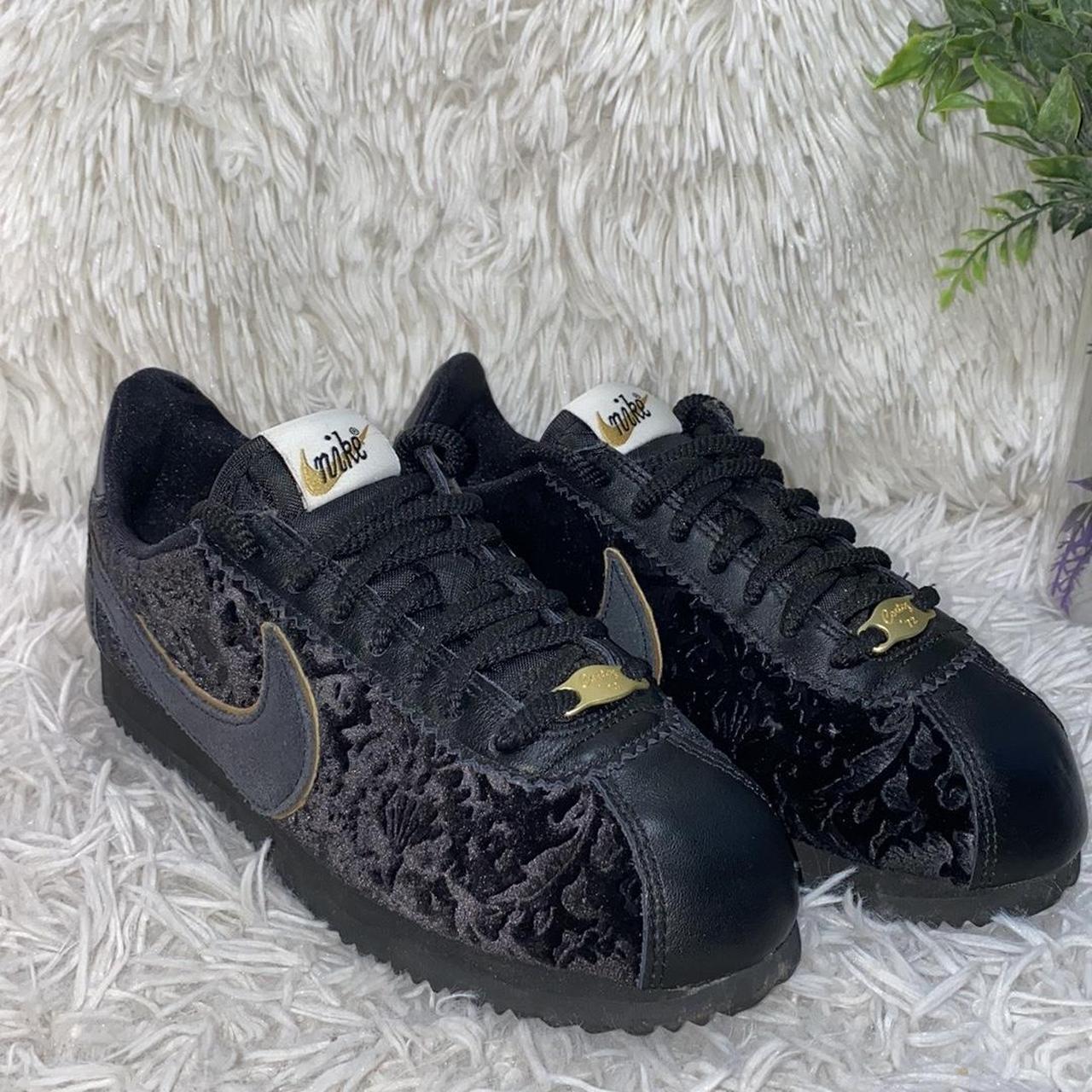 Nike classic outlet cortez velvet black