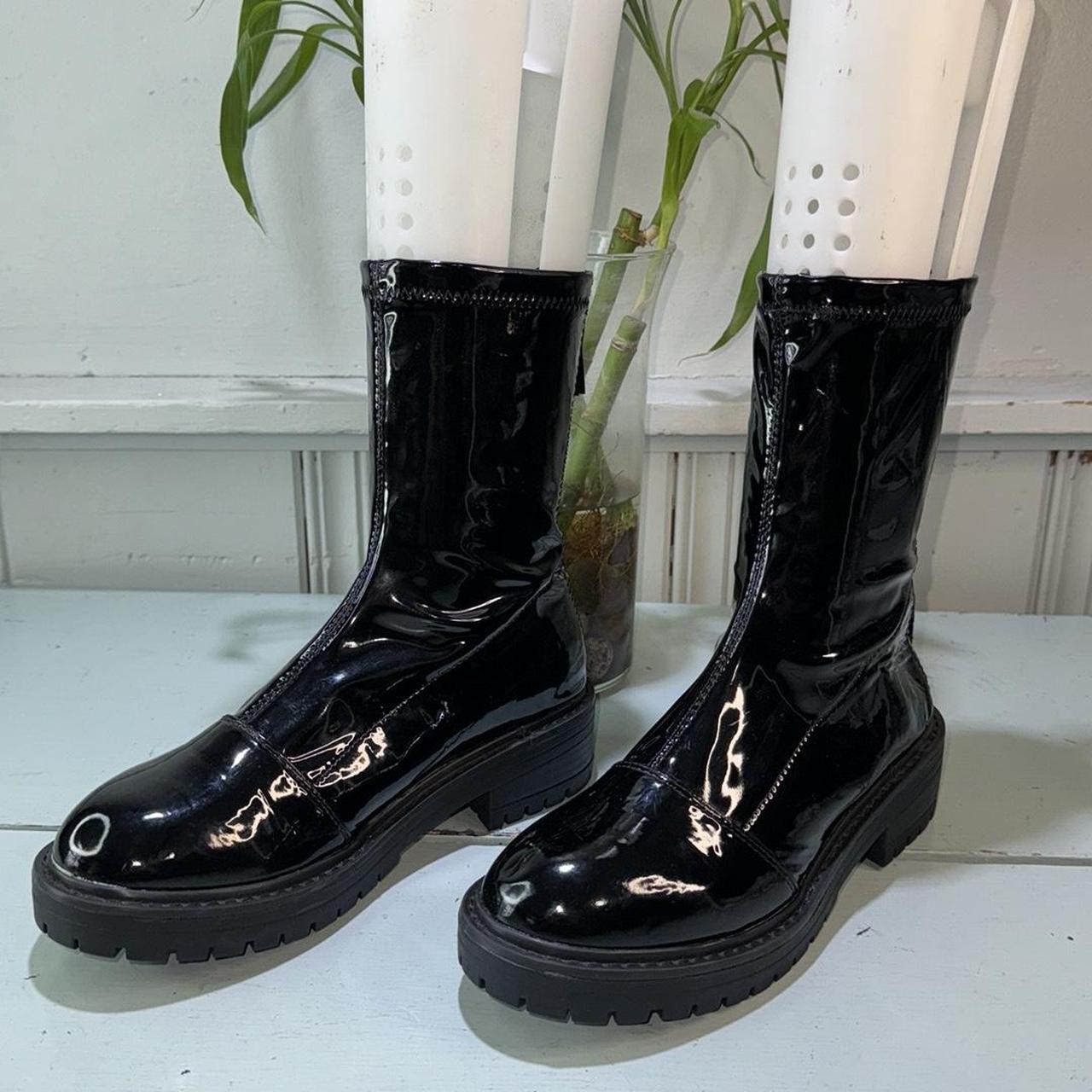 Women s Forever 21 Black patent leather round toe. Depop