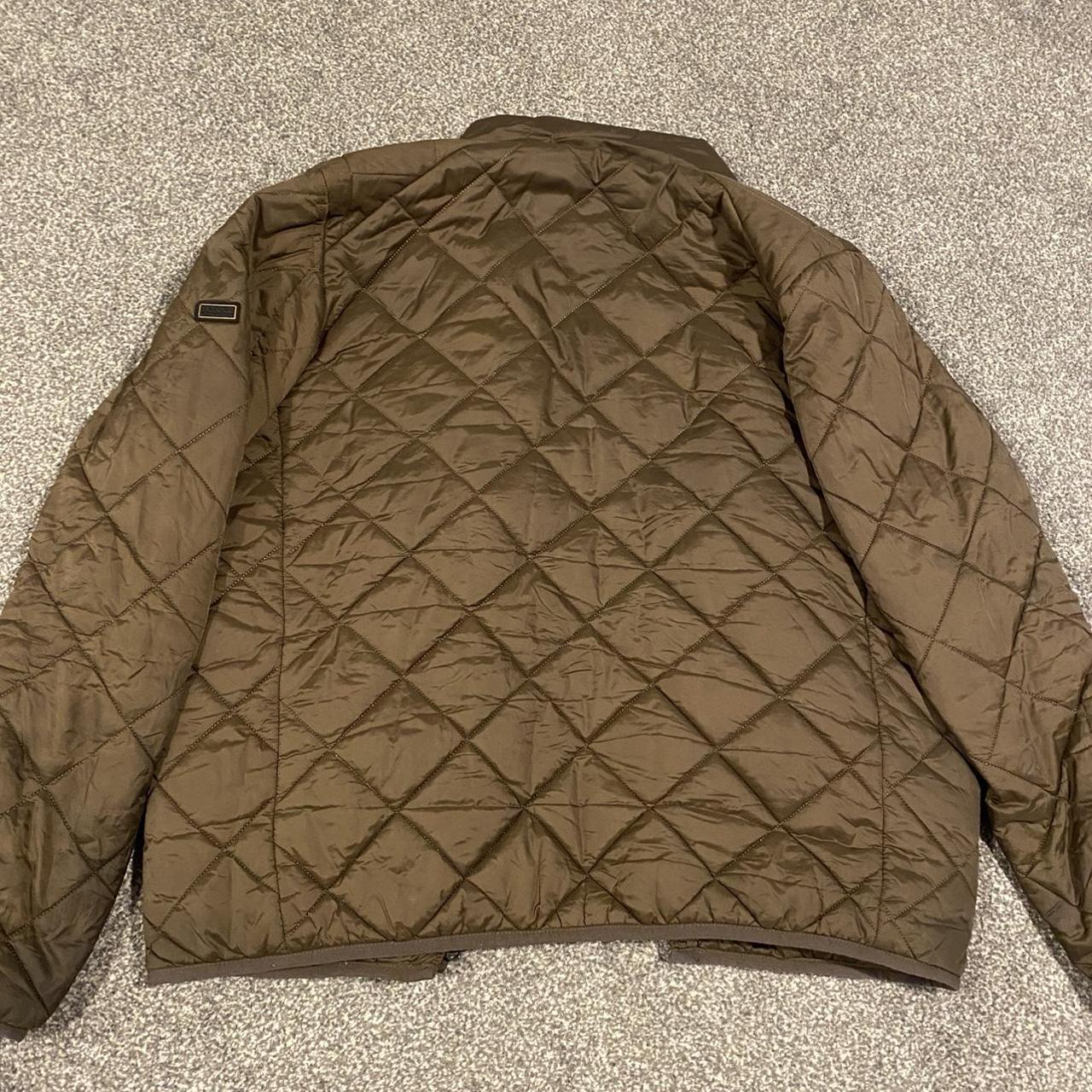 Barbour quilted jacket. Mens size M. Would fit a... - Depop