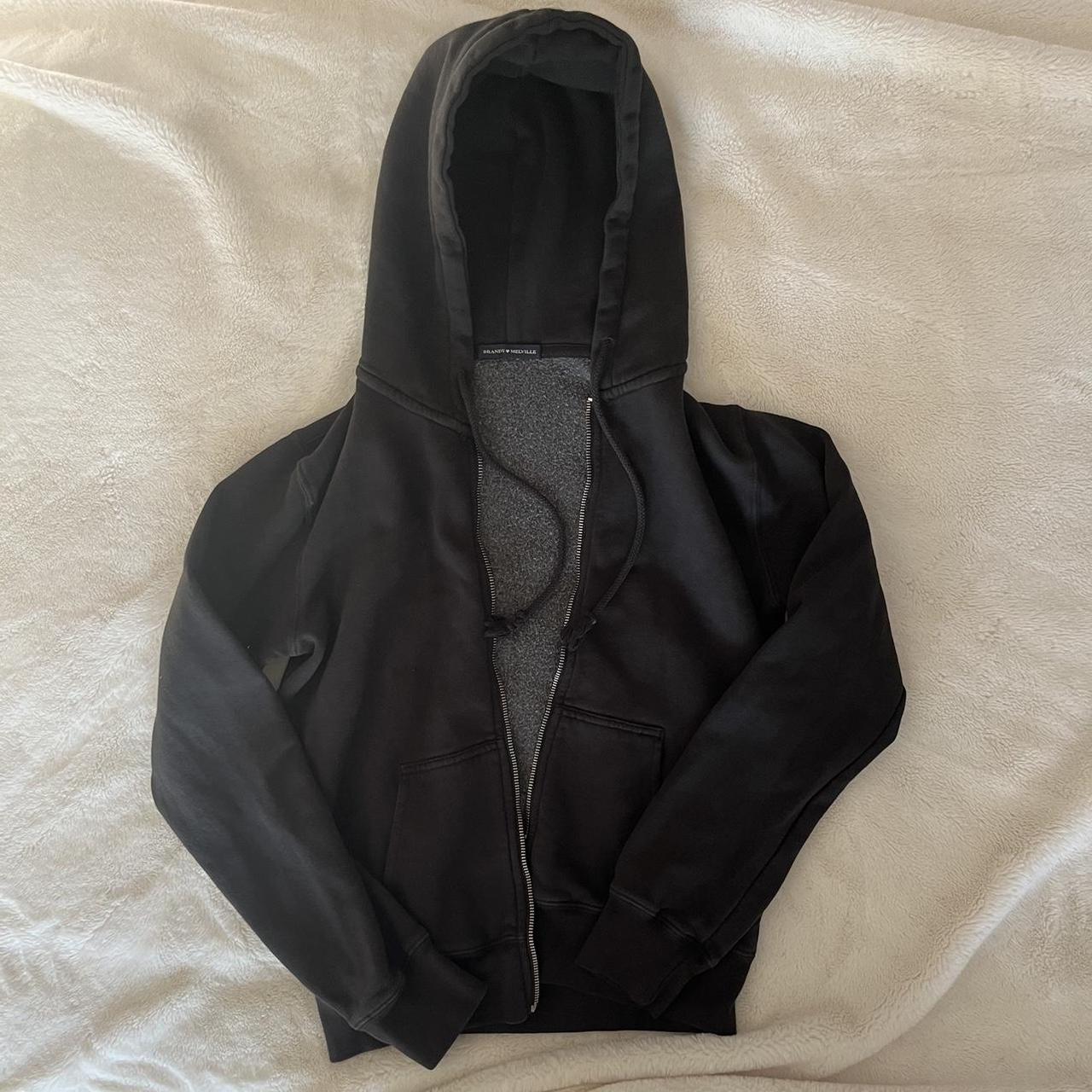 Black brandy melville discount hoodie