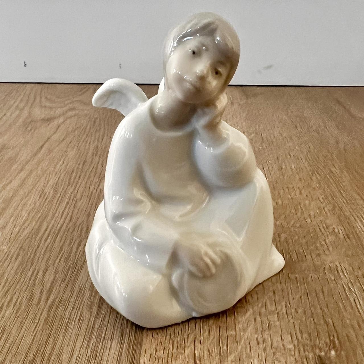 NAO Lladro Pondering Dreaming Angel W/ Tambourine 4”... - Depop