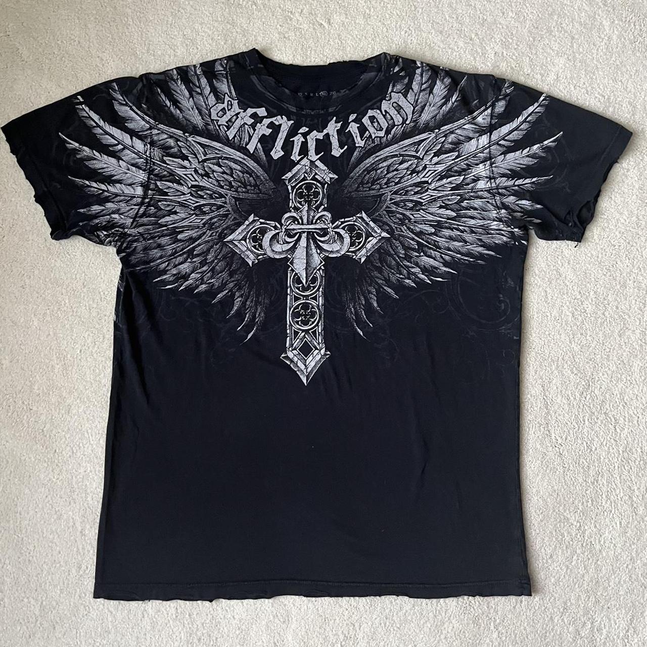 Affliction Top -best fits L -sleeves are cut up... - Depop