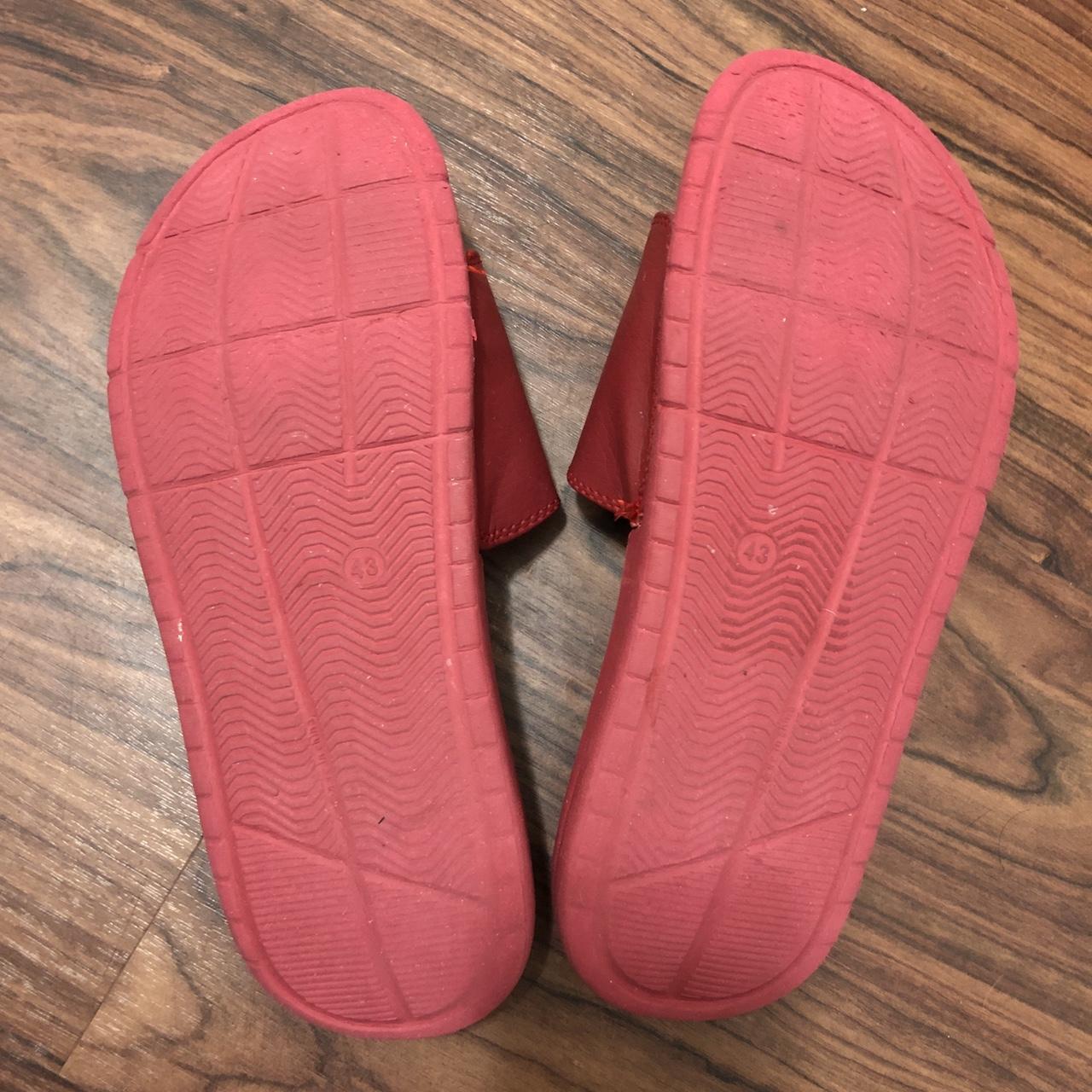 Kith slippers hot sale