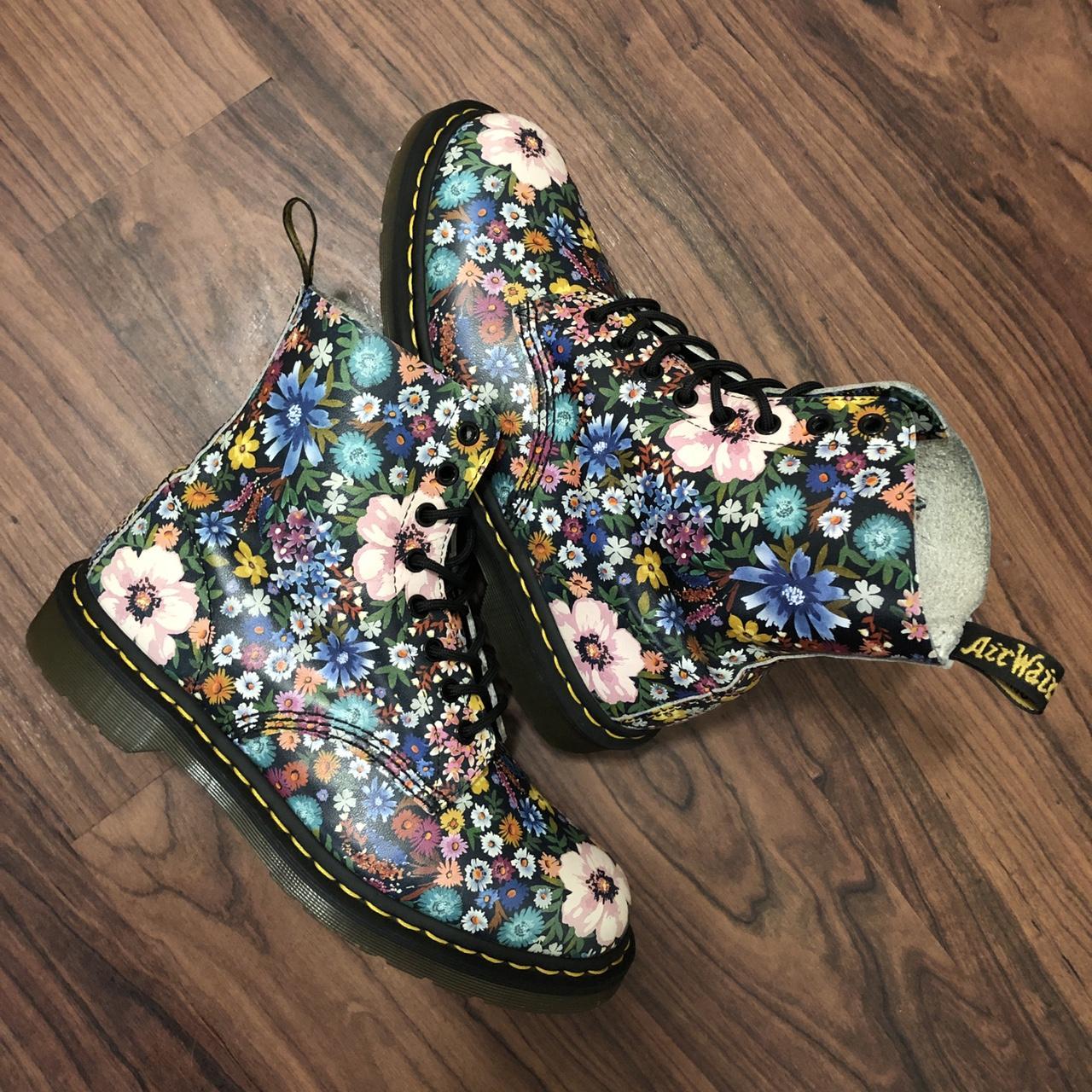 doc martens pascal floral