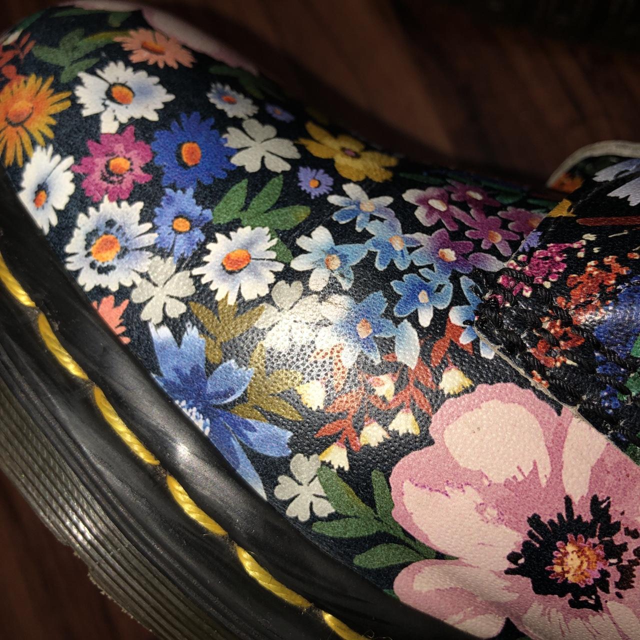 doc martens pascal floral