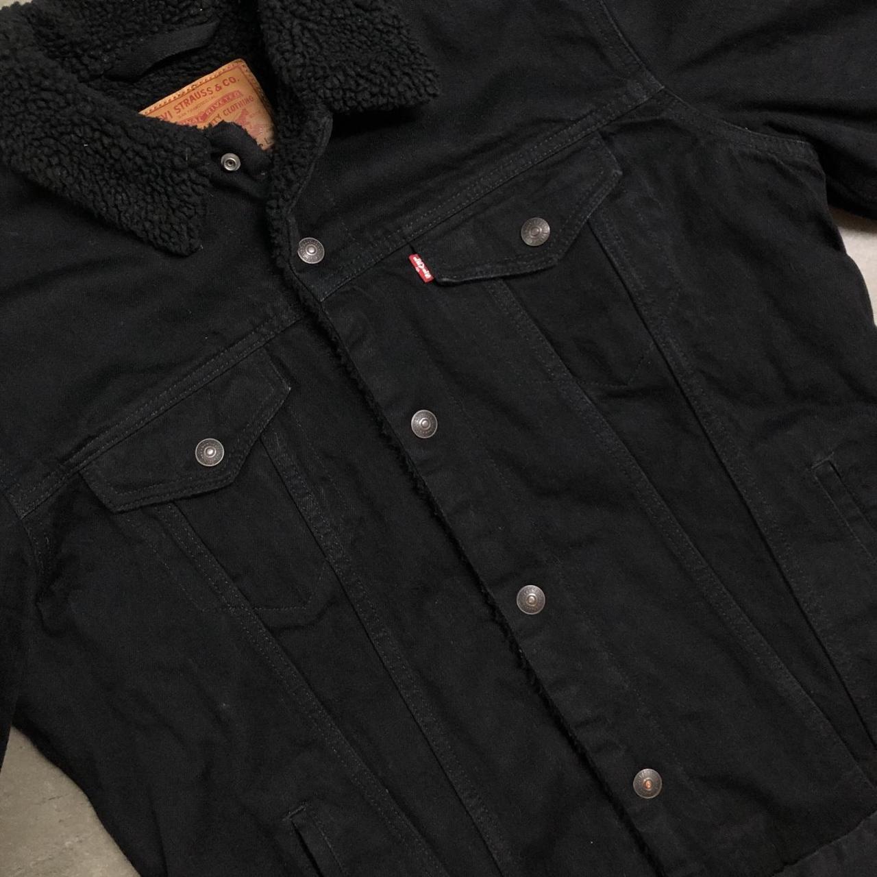 Levi's x mickey mouse outlet sherpa trucker denim jacket