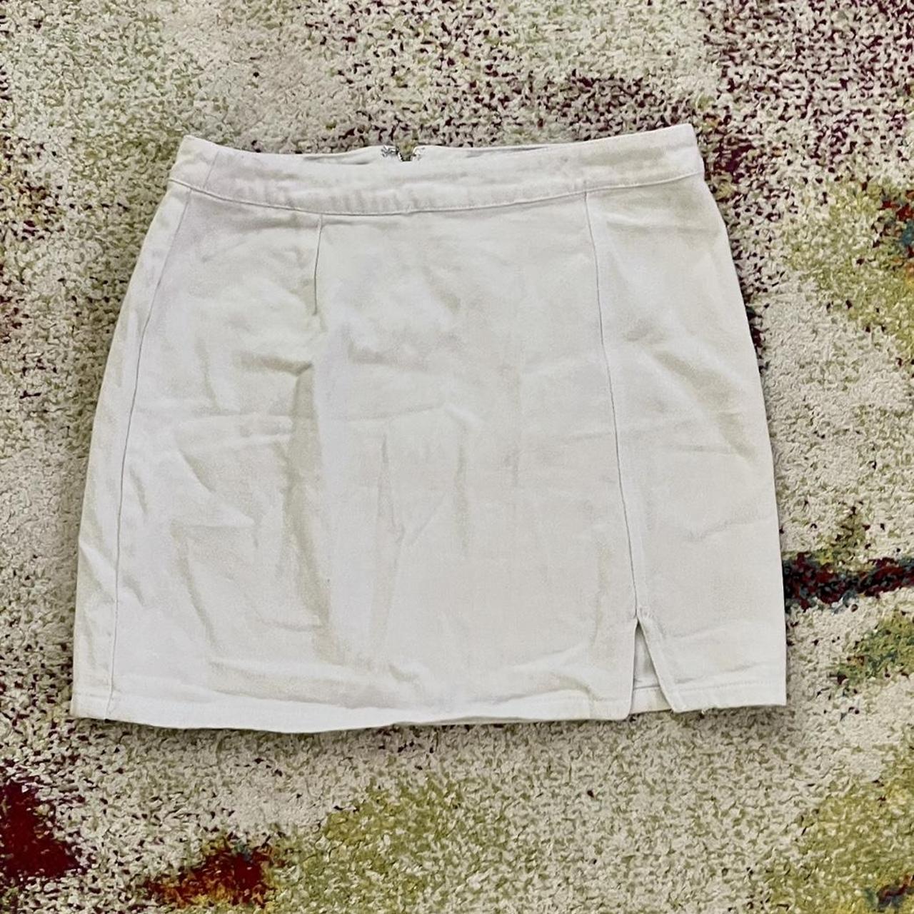 white lulus mini skirt with tiny slit size medium... - Depop