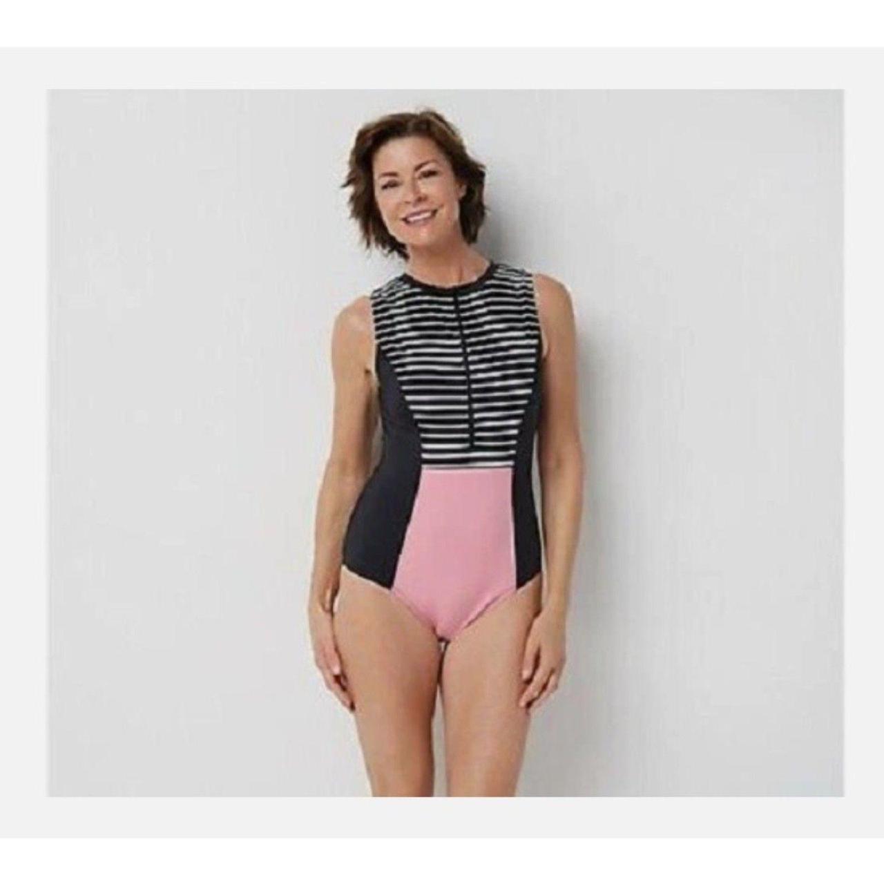 item listed by robinsfashions