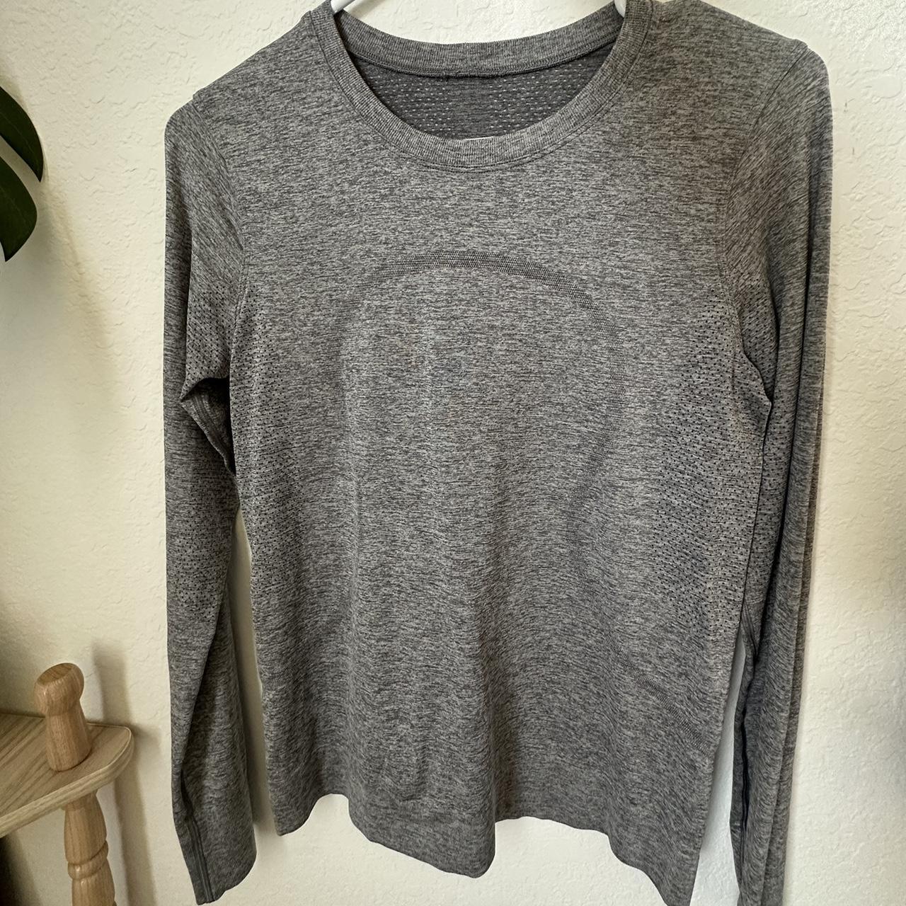 Lululemon waist length long sleeve Perfect... - Depop