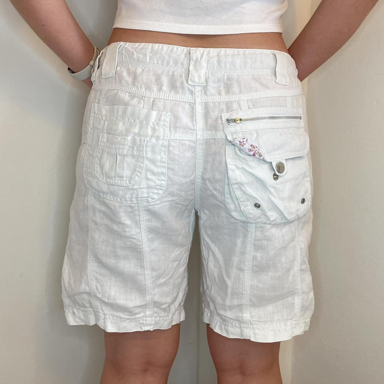 Insane 2000s Y2K low rise white cargo linen shorts /... Depop