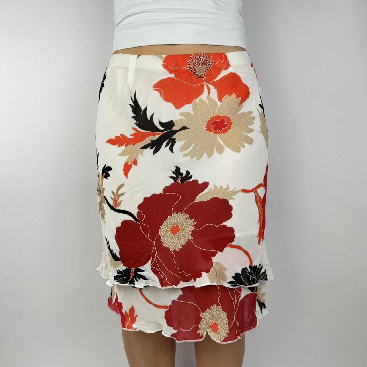 Plus size white skirt 90s best sale