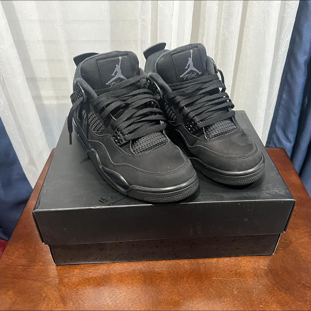 Jordán retro 4 black cat hot sale