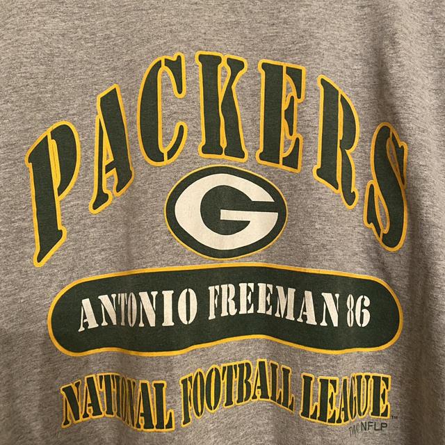 Vintage 90s Green Bay Packers V-neck Antonio Freeman T-shirt 