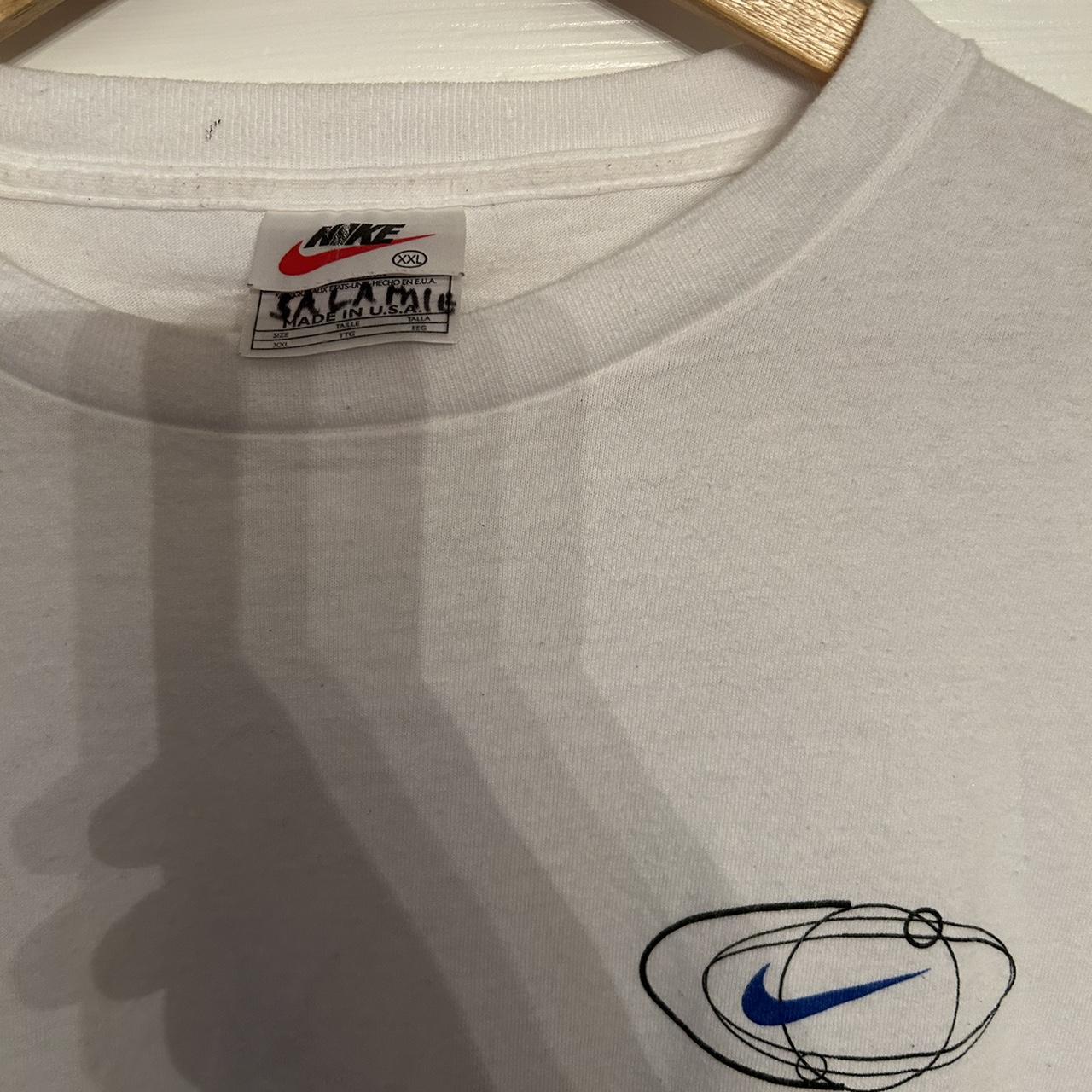 Nike Men's White and Blue T-shirt (4)