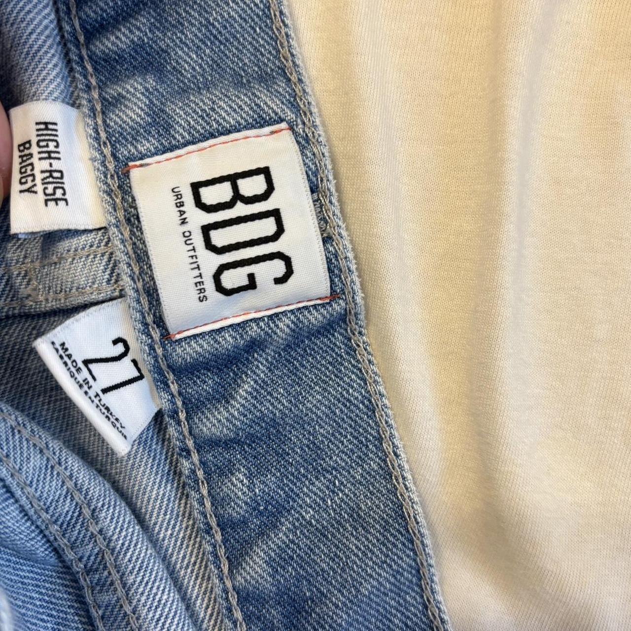 LIKE NEW bdg baggy jeans - Depop