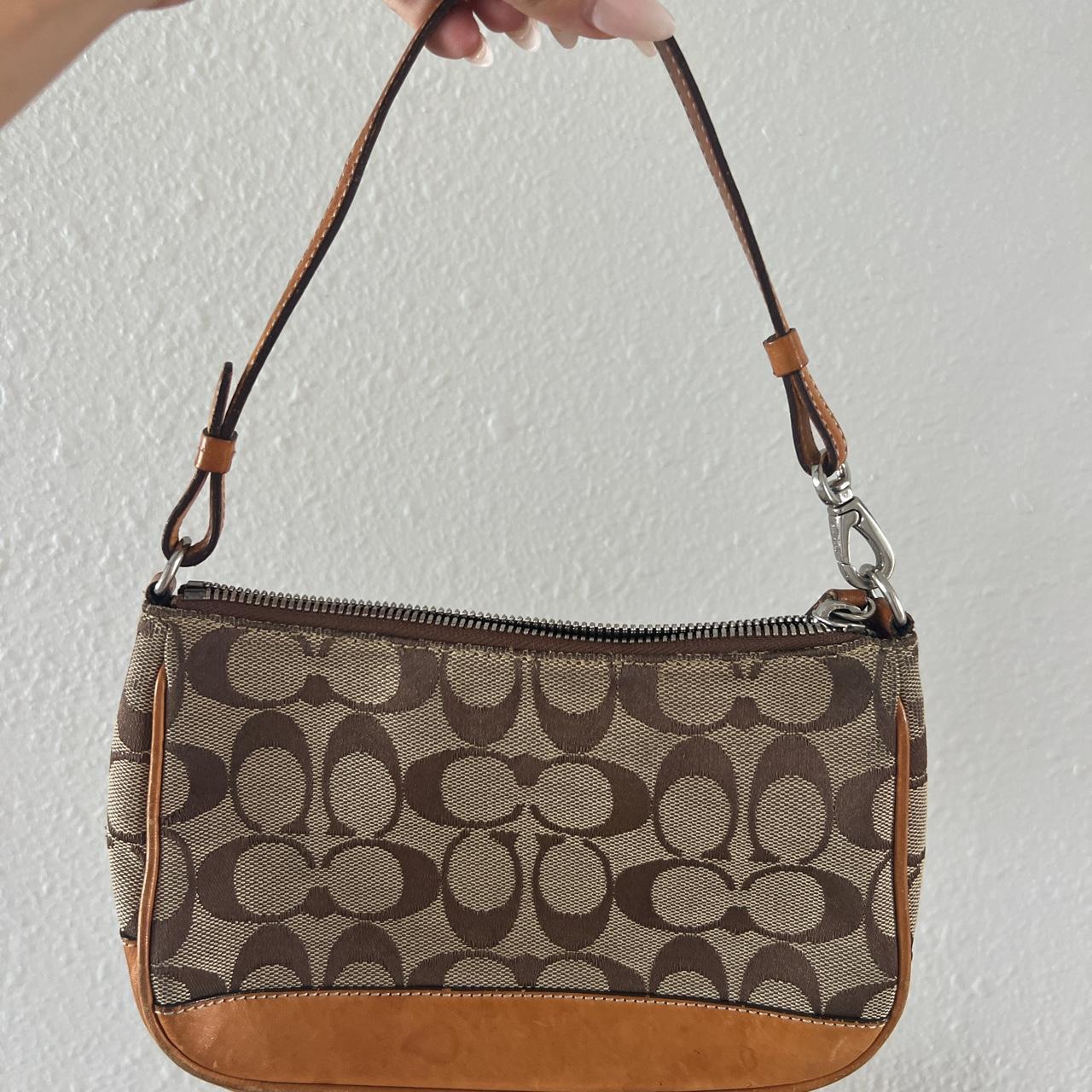 Tan coach outlet shoulder bag