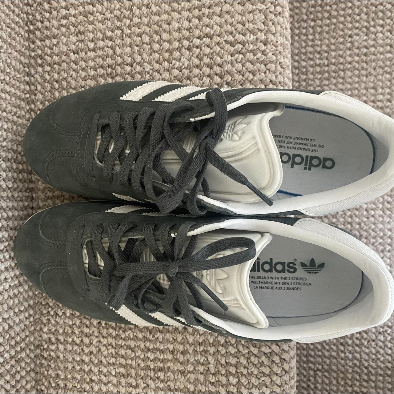 Adidas Women's Grey and White Trainers Depop