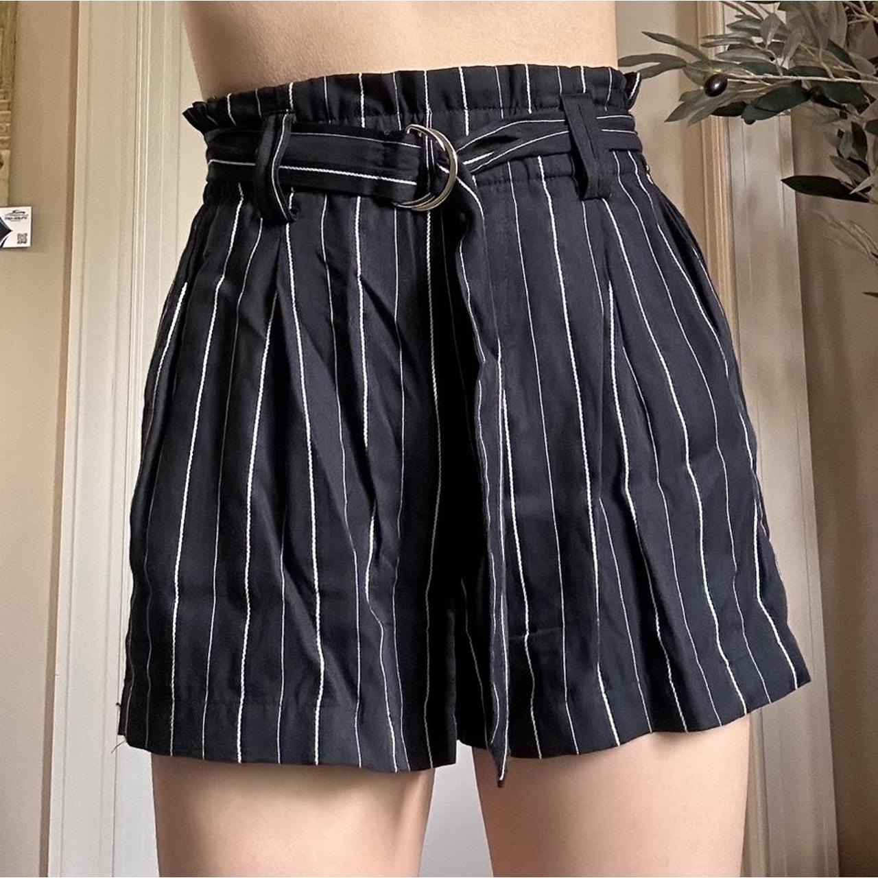 Women's Black and White Shorts Depop