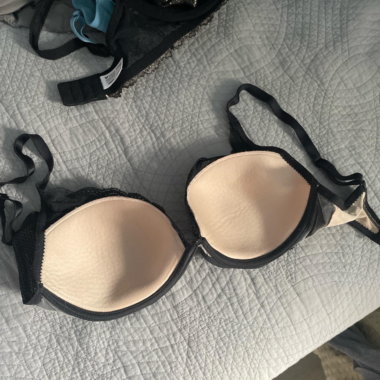Passionata 30ddd lace bra Bought from Nordstrom in - Depop
