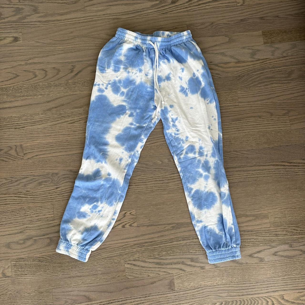 Adika size small sweatpants Worn once Depop