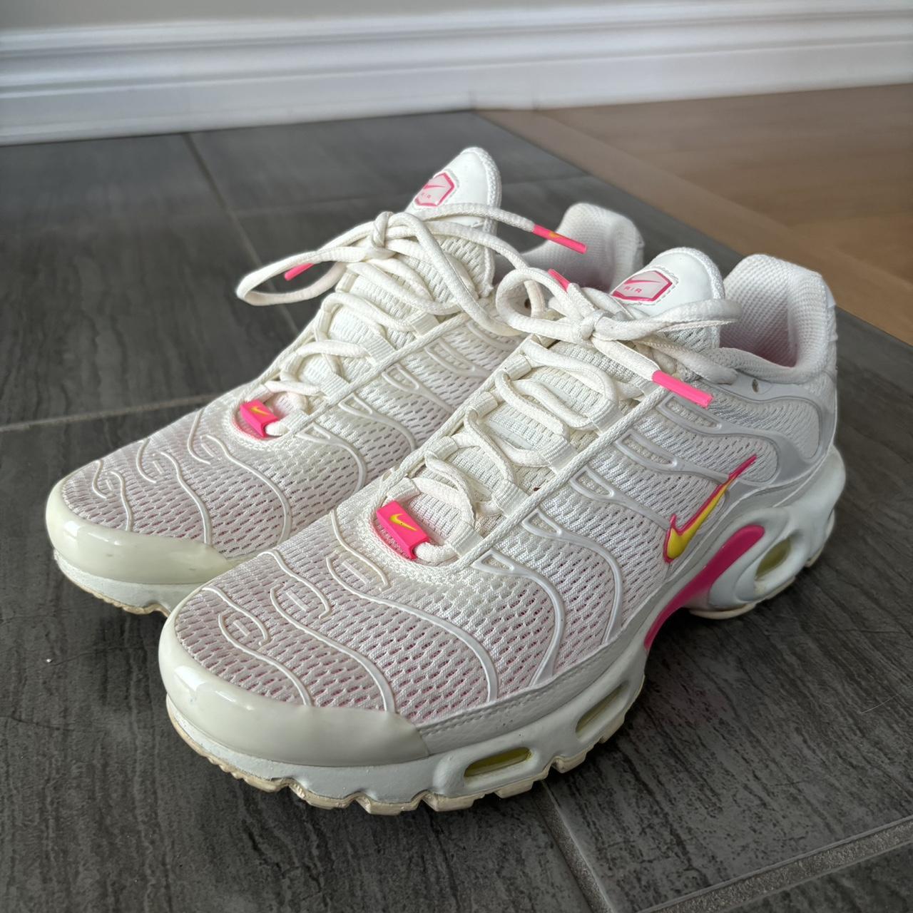 nike air max pink cream