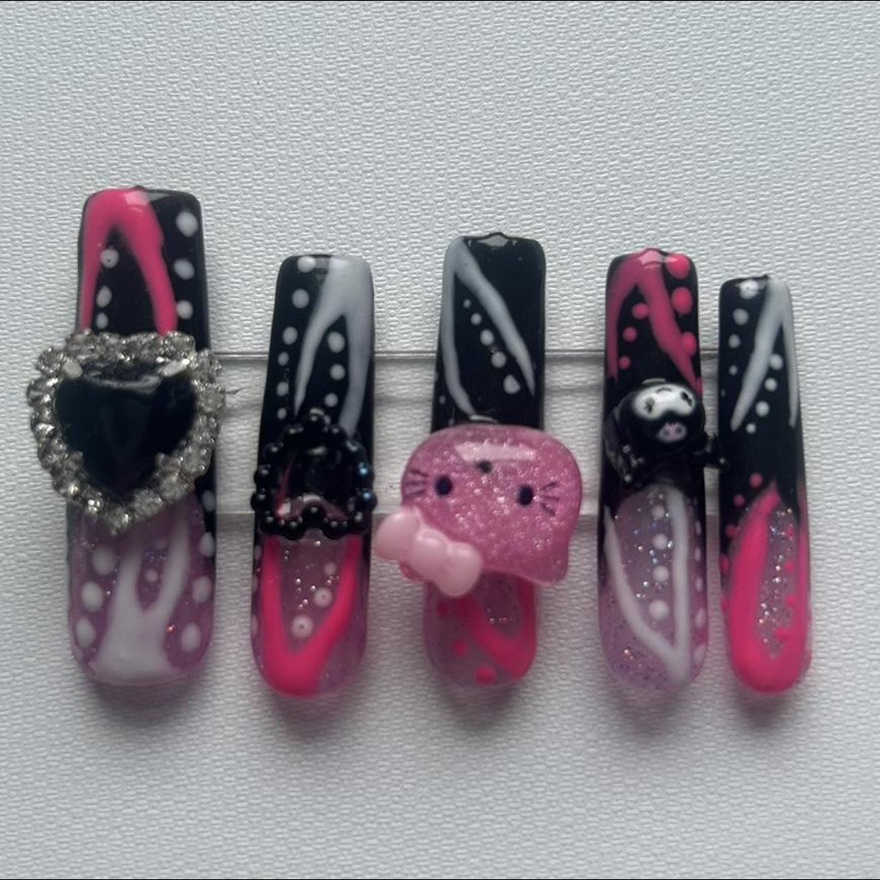 Pink Hello Kitty and Black Kuromi - Press on Aura nails Y2K