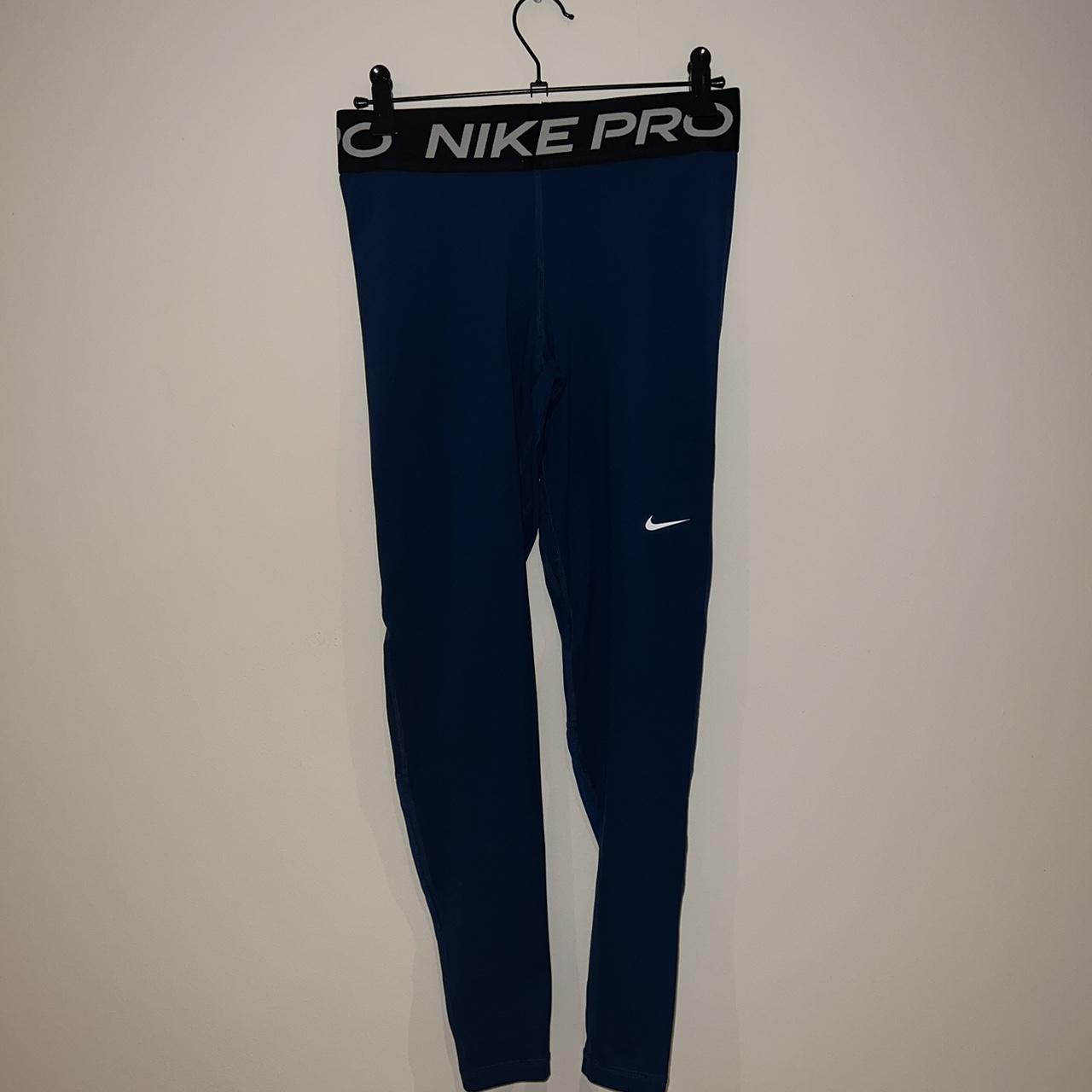 Nike Women's Blue Leggings Depop
