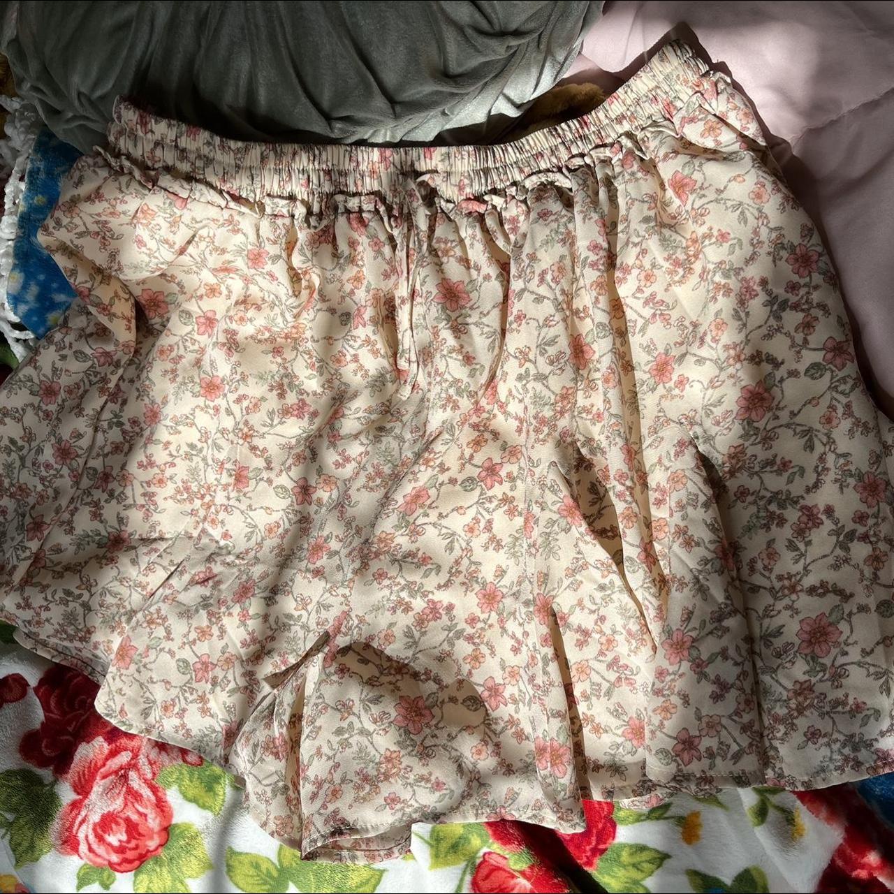 Large skort with light pink floral print #floral... - Depop