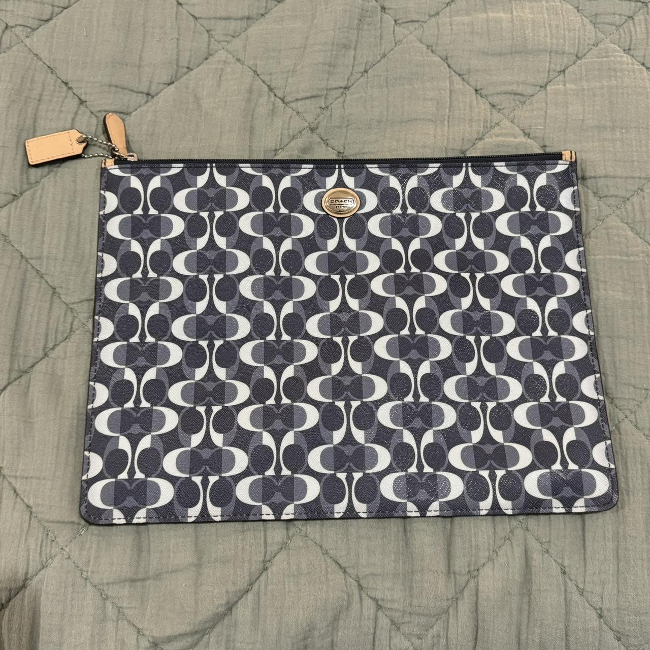 Coach tablet bag order