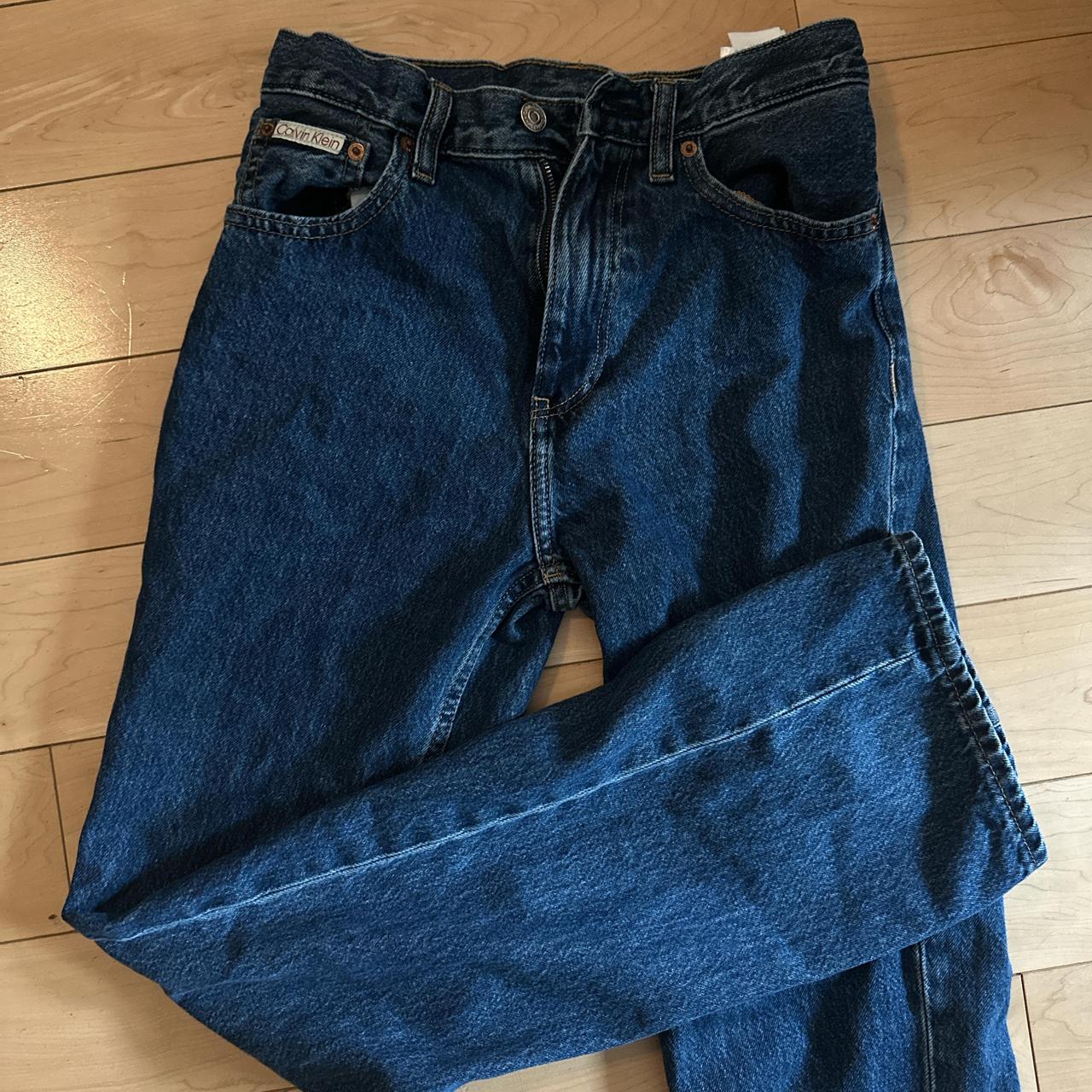item listed by sarrrryyy
