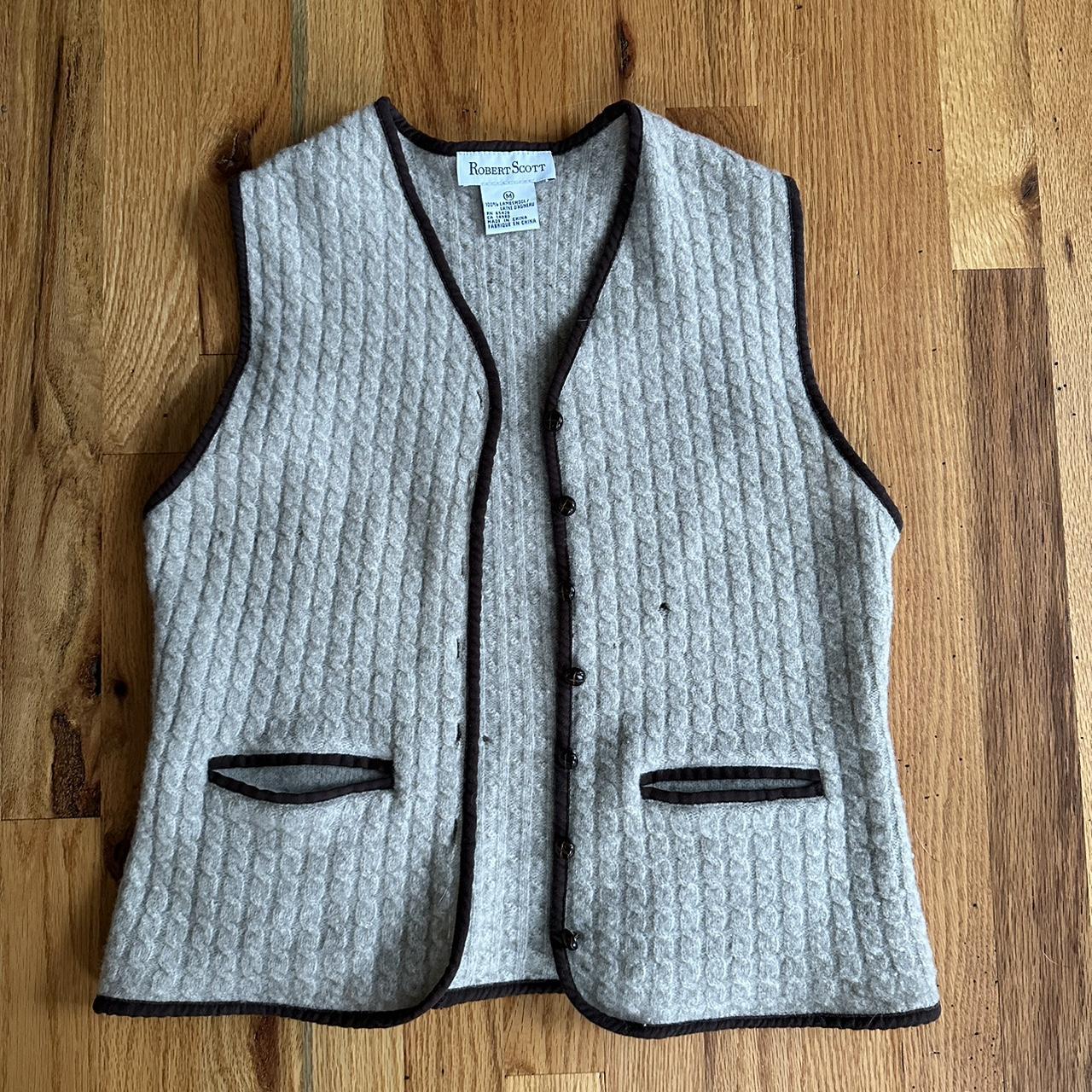 item listed by sarrrryyy
