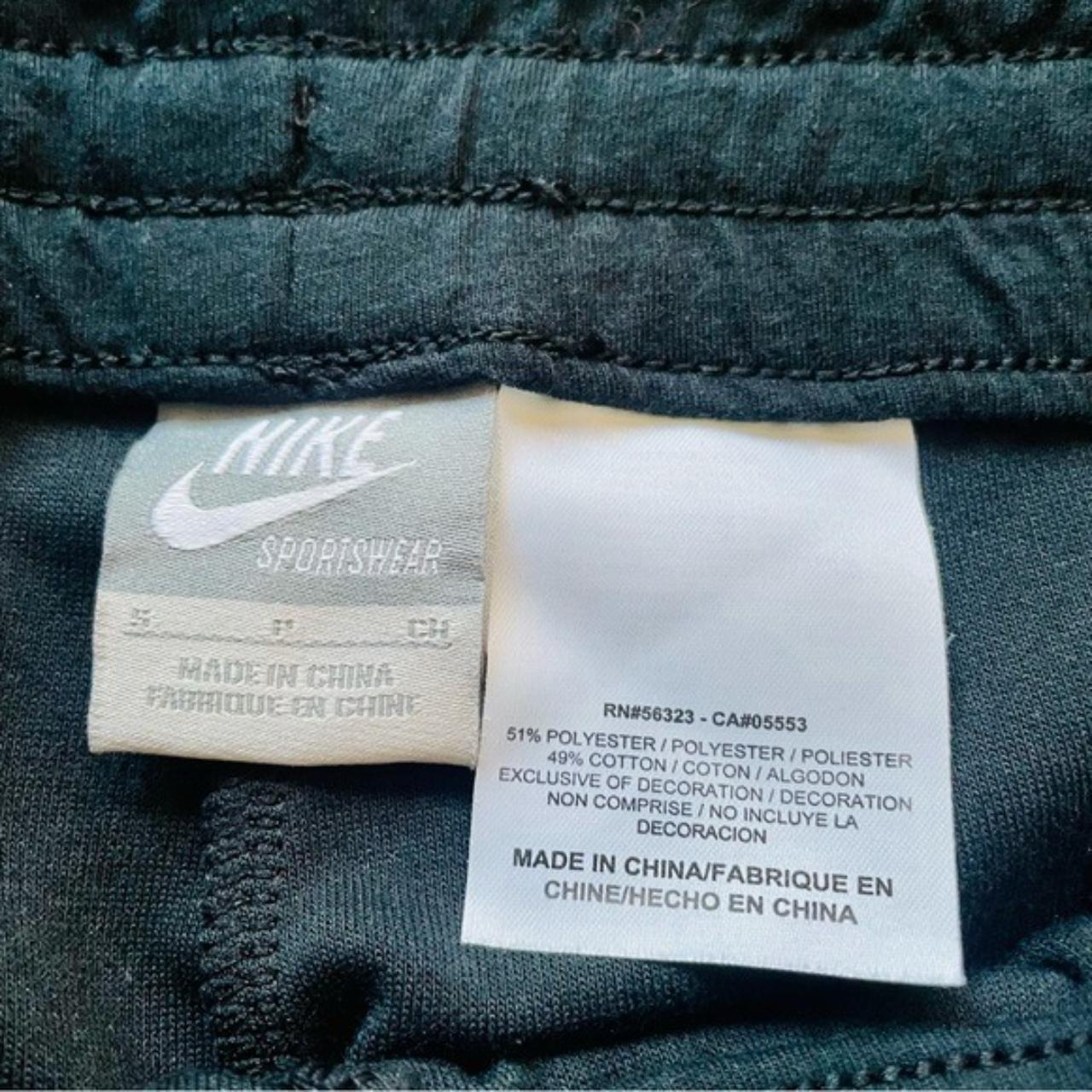 cropped jogger set nike