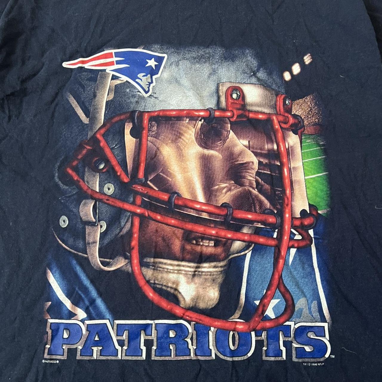 Printify New England Patriots Vintage 90's NFL T-Shirt Red / 3XL