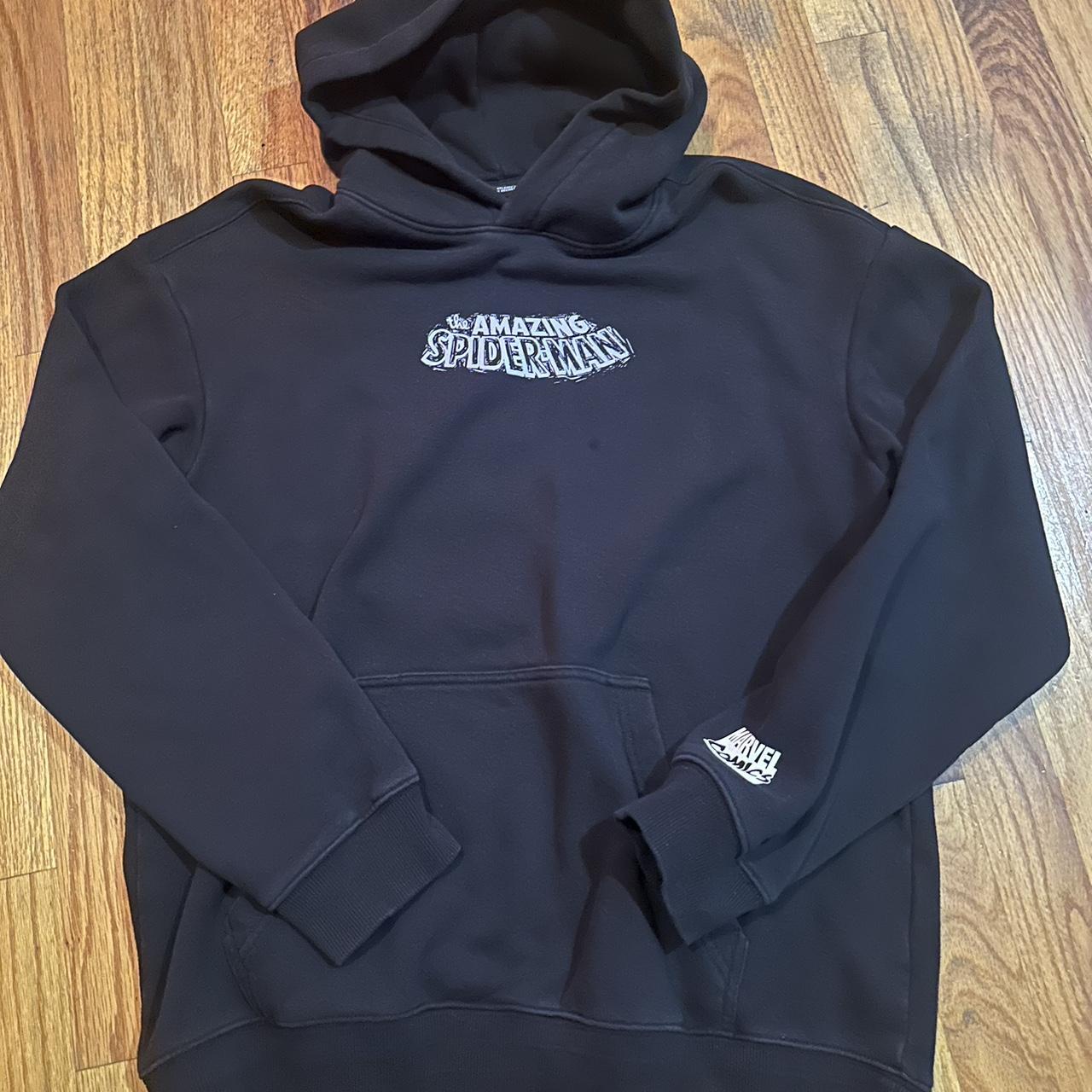 H&m marvel hoodie discount black