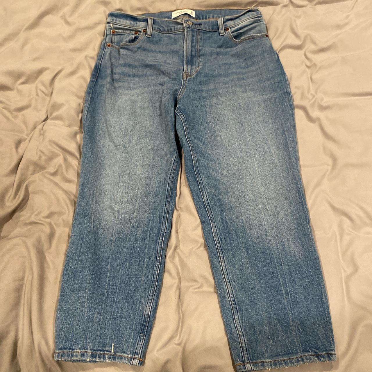 size 29 Abercrombie & Fitch mom high waisted jeans... - Depop