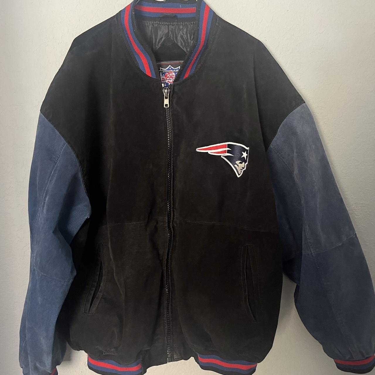 Vintage NFL Patriots Crewneck Perfect Faded Blue - Depop