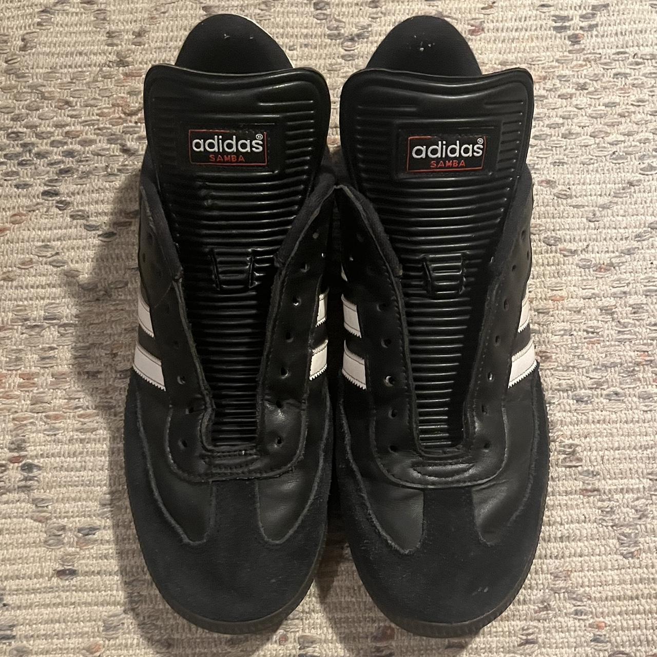 Adidas Men's Black and White Trainers (2)