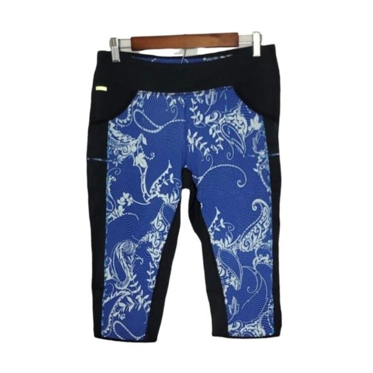 Lole capri athletic leggings, blue paisley vining - Depop