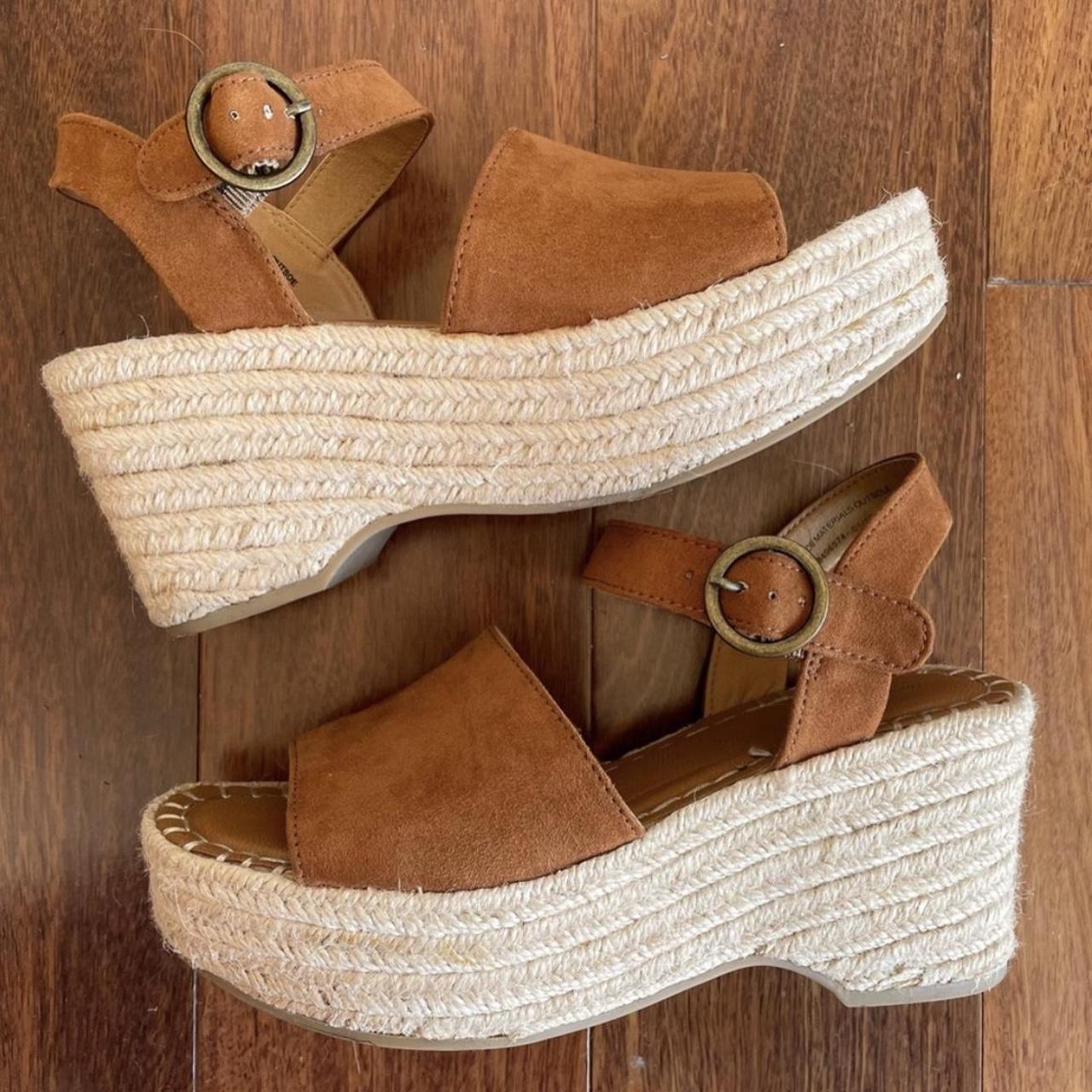 Universal hot sale thread espadrilles