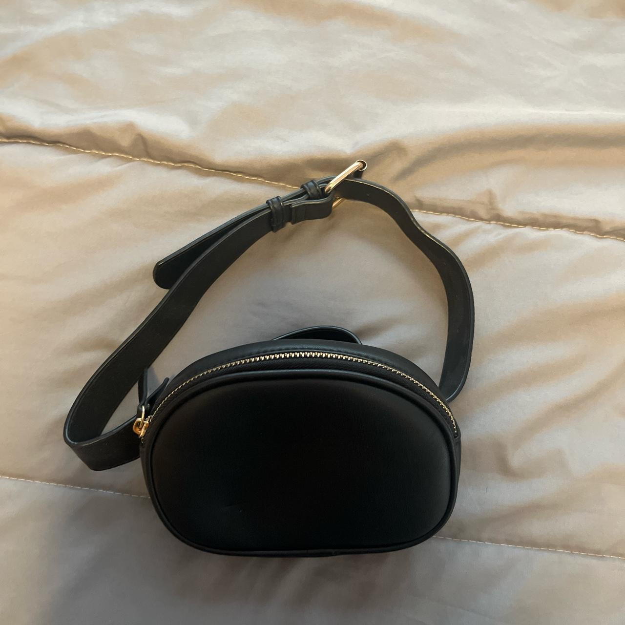 Forever 21 black fanny pack best sale